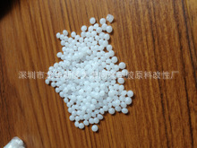 “你要不要命啦” 交警隔空怒吼救下一家三口 10秒后货车撞飞故障车